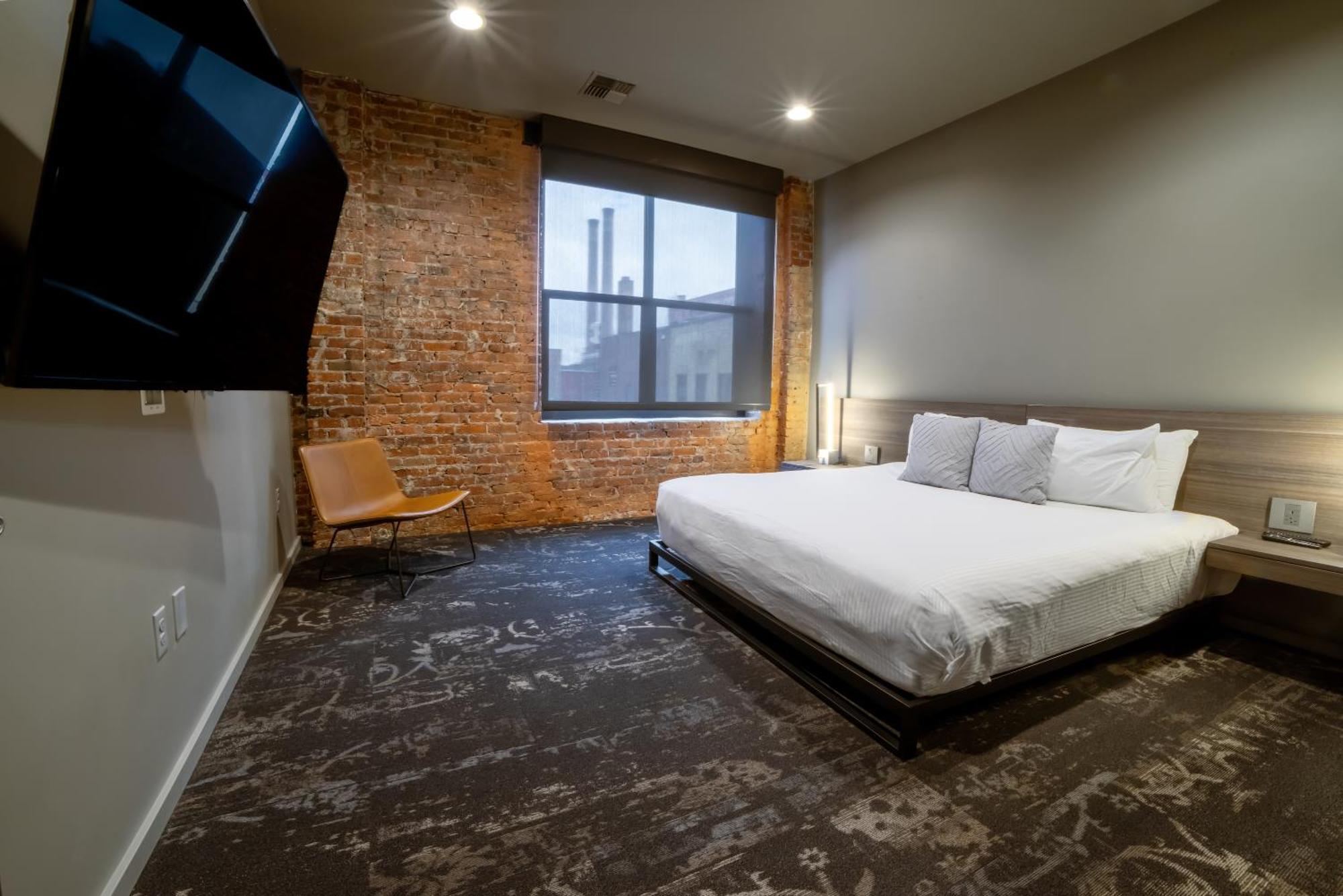 Montvale Hotel (Adults Only) Спокейн Екстериор снимка